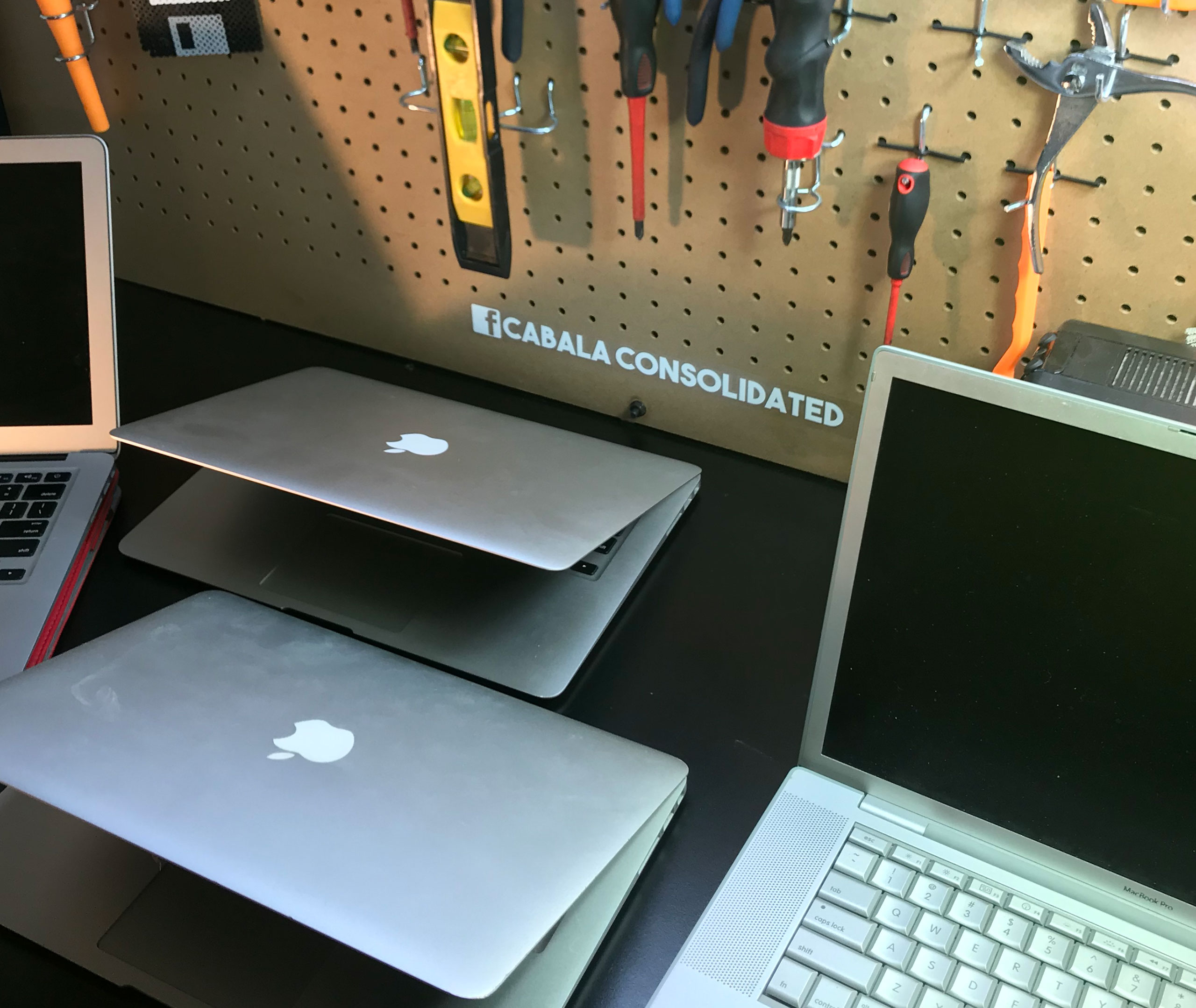 Apple Computer Repair Cabala Consolidated